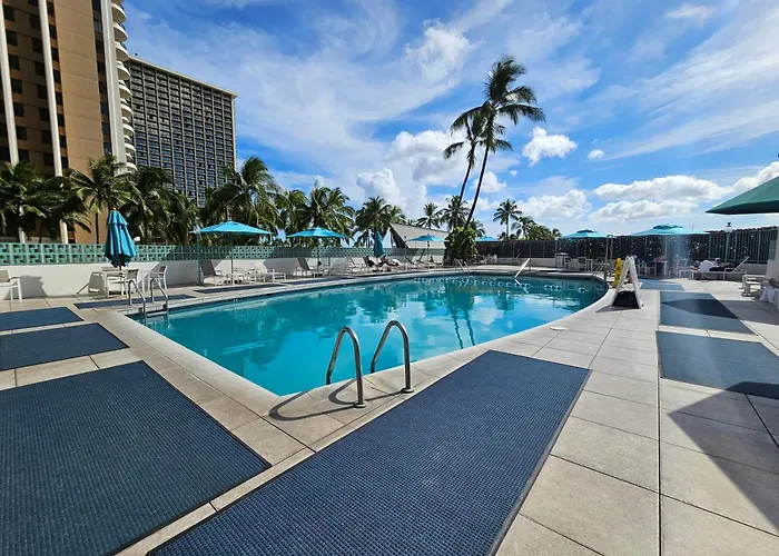 Ilikai Tower 1533 Yacht Harbor View 1Br